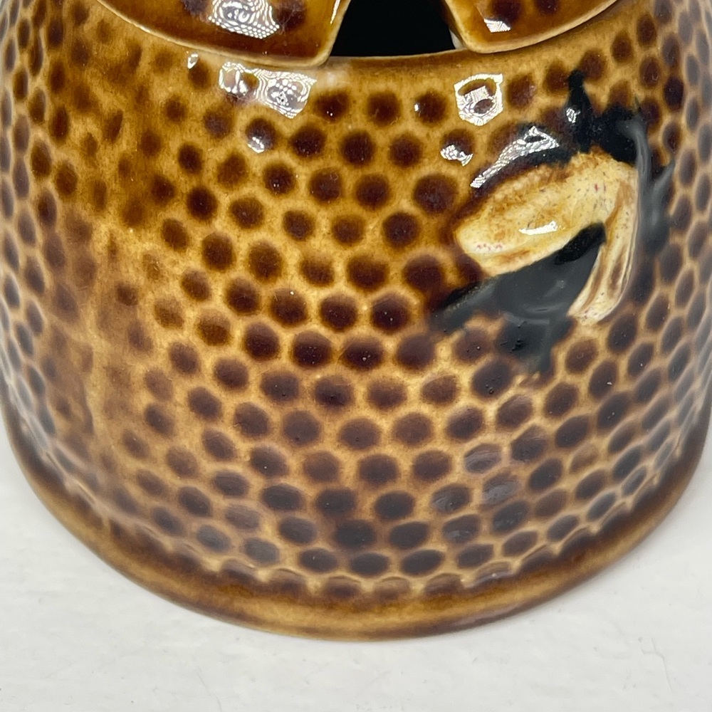 Vintage Arnel’s 1970s ceramic‎ honey jar 2 piece bee top kitchen honey comb jar - Picture 9 of 14